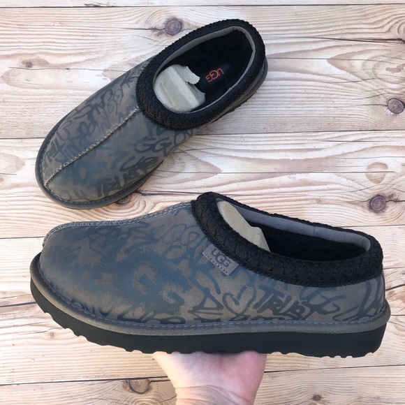 UGG Shoes - UGG Tasman Street Graffiti Slippers
